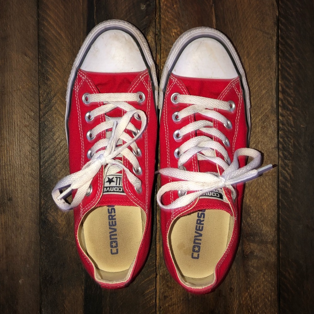 Red converse